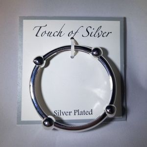 NWT Touch of Silver Bangle